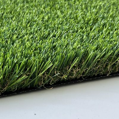 35mm Natural Looking Artificial Grass Turf High Density In Backyard